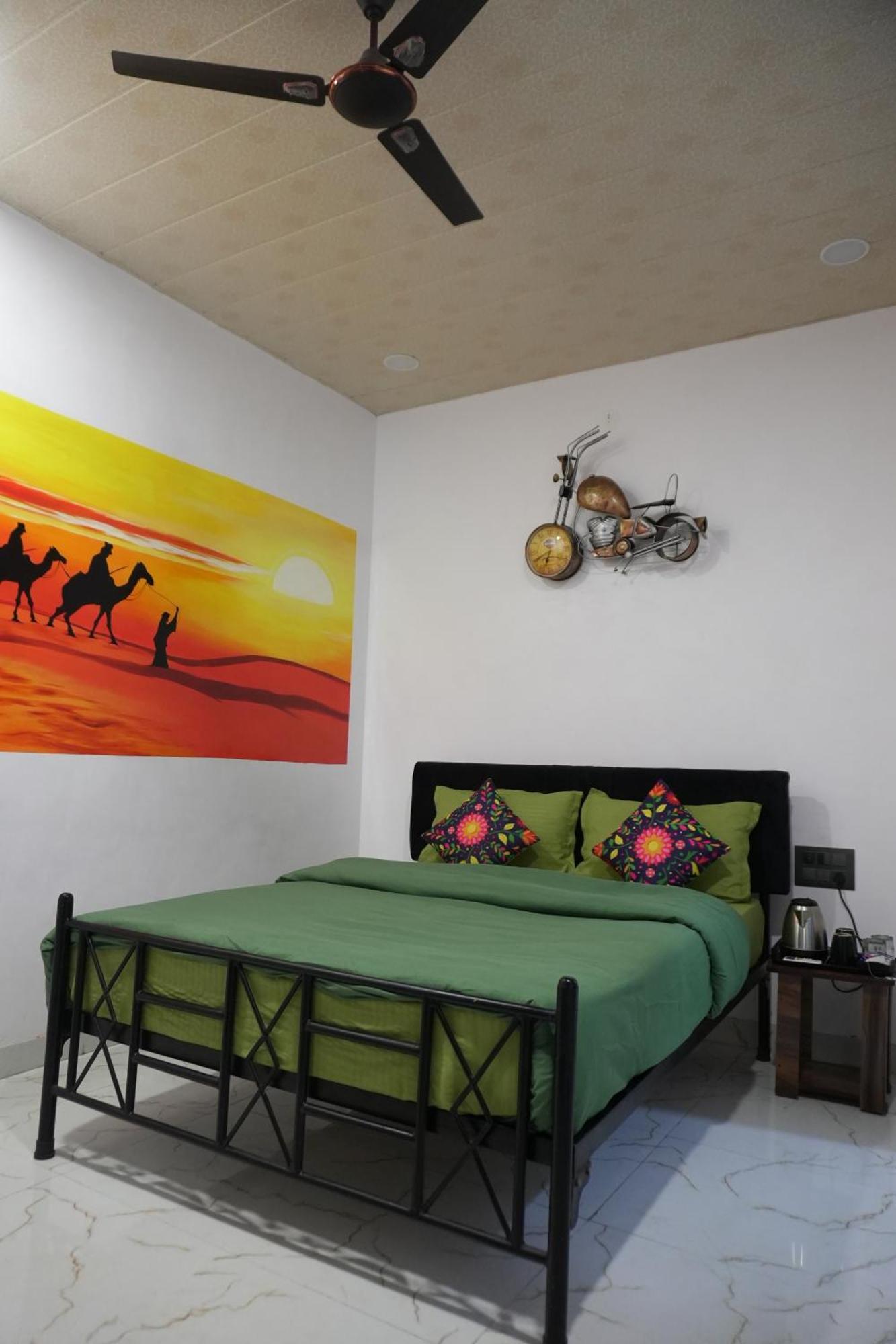 Funky Backpackers Hotel Udaipur Exterior photo