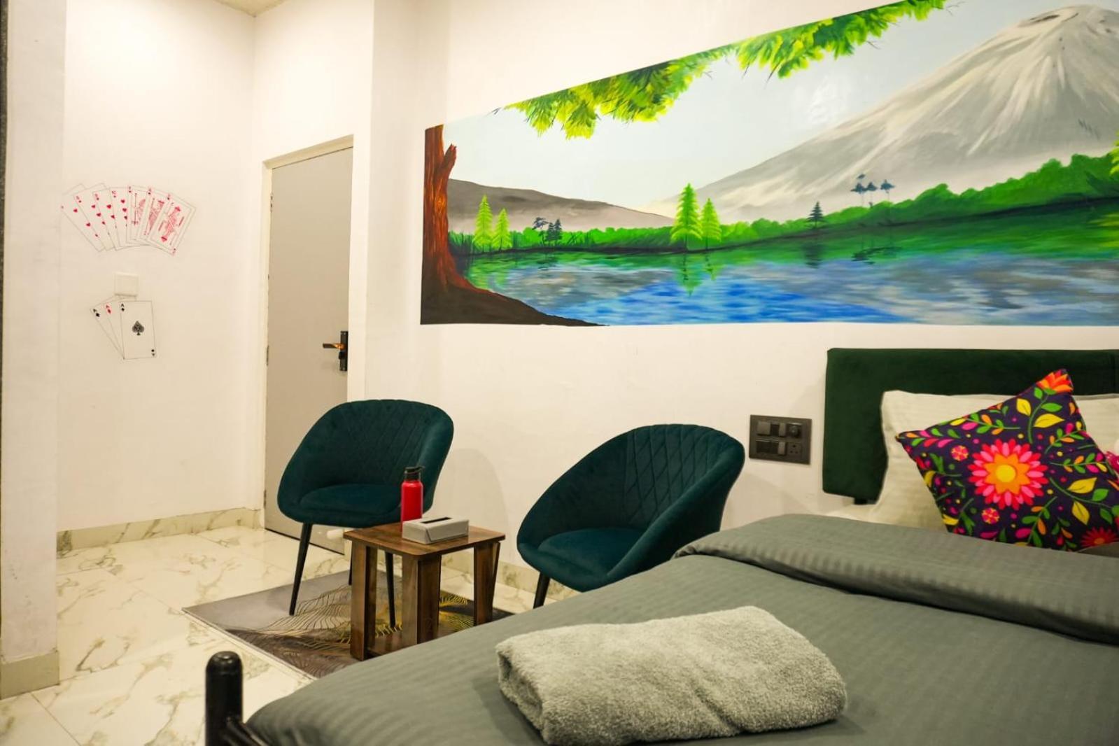 Funky Backpackers Hotel Udaipur Exterior photo